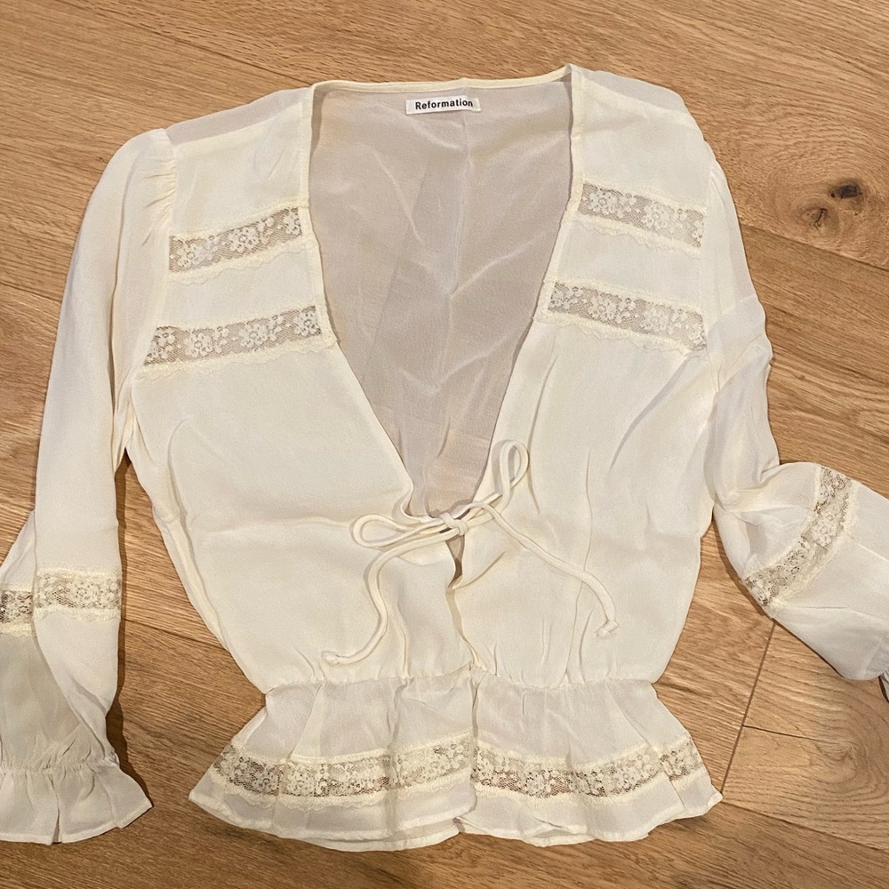 Reformation deep v blouse with tie